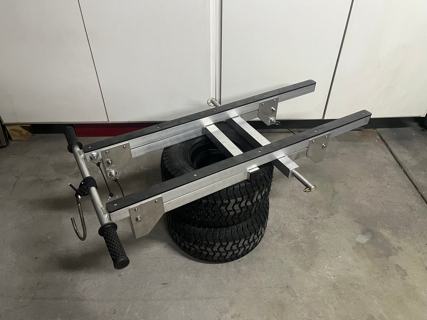 aluminum folding jet ski tote.